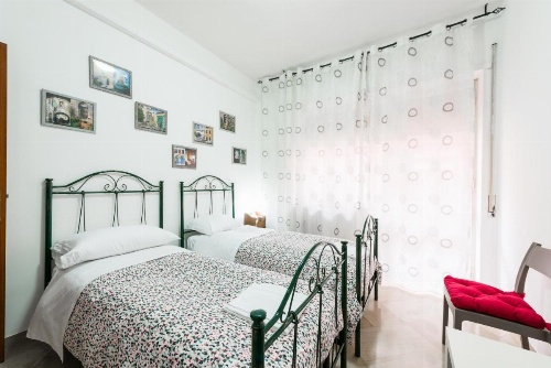 Apartments Orange - Youtown image 11