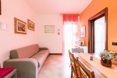 Apartments Orange - Youtown image 5